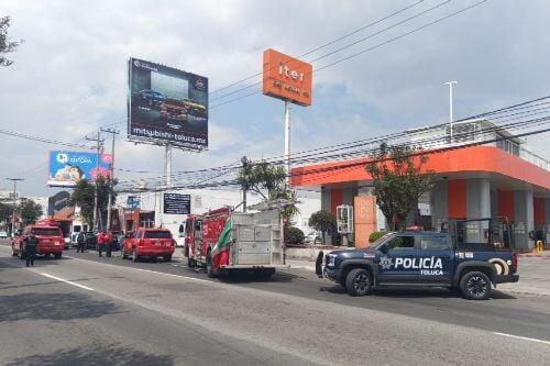 Atiende Protección Civil y Bomberos de Toluca fuga de gas en Alfredo del Mazo